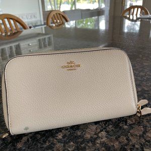 Coach Large Double Zip Wallet